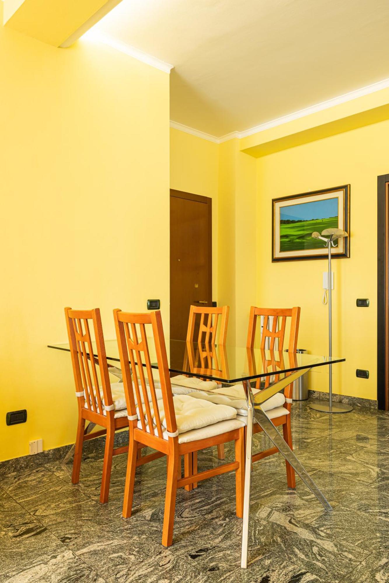 Apartment Fantastic Two Bedroom Zara 5th Fl- Mirable Pm *